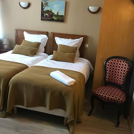 Illiers-Combray Hotel De L Image מראה חיצוני תמונה