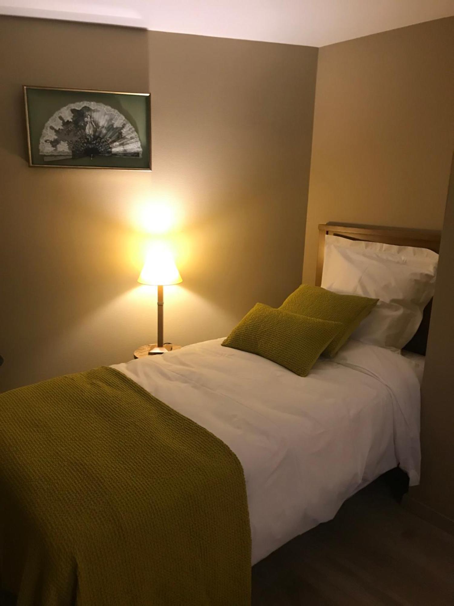 Illiers-Combray Hotel De L Image מראה חיצוני תמונה