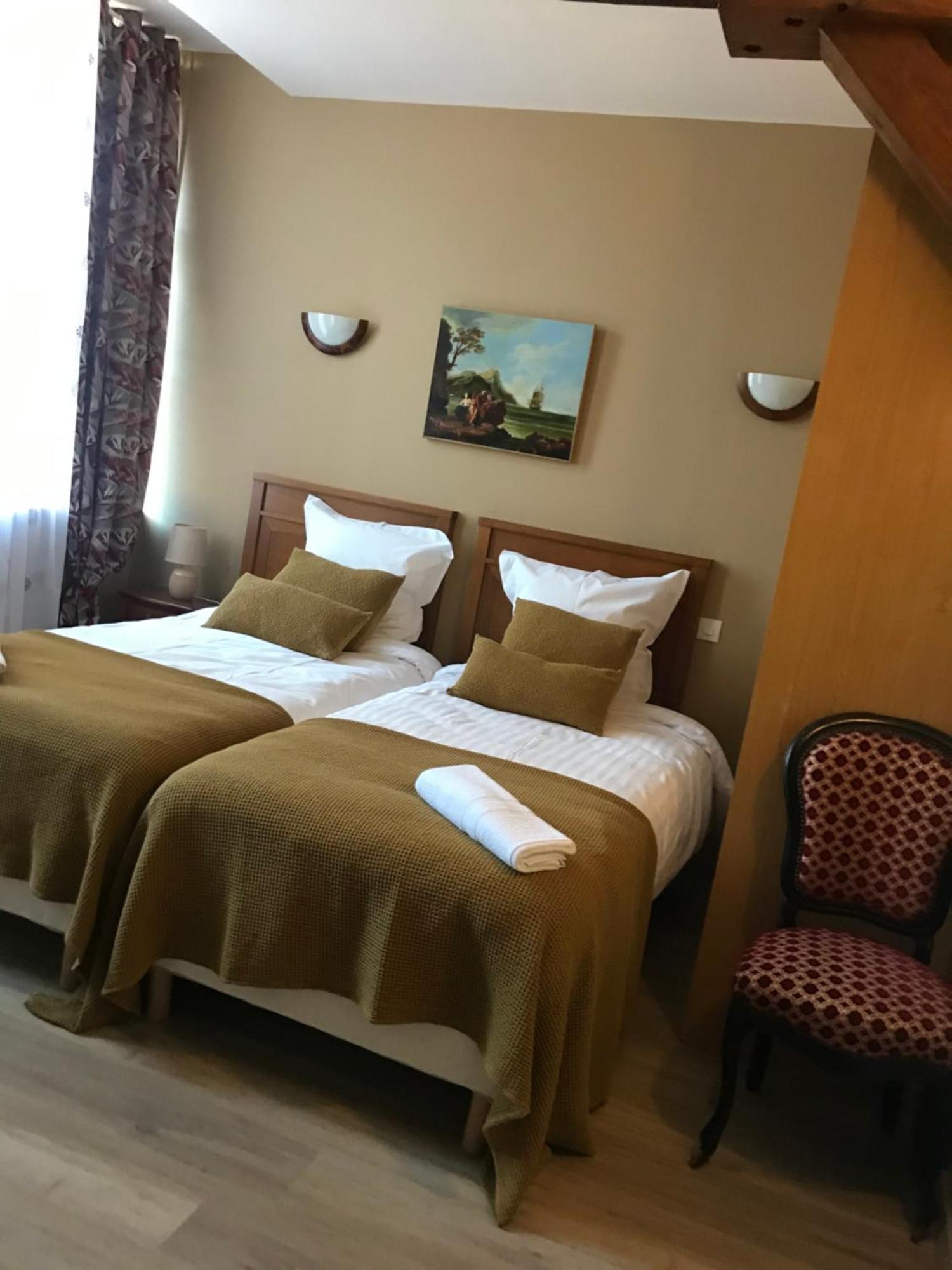 Illiers-Combray Hotel De L Image מראה חיצוני תמונה
