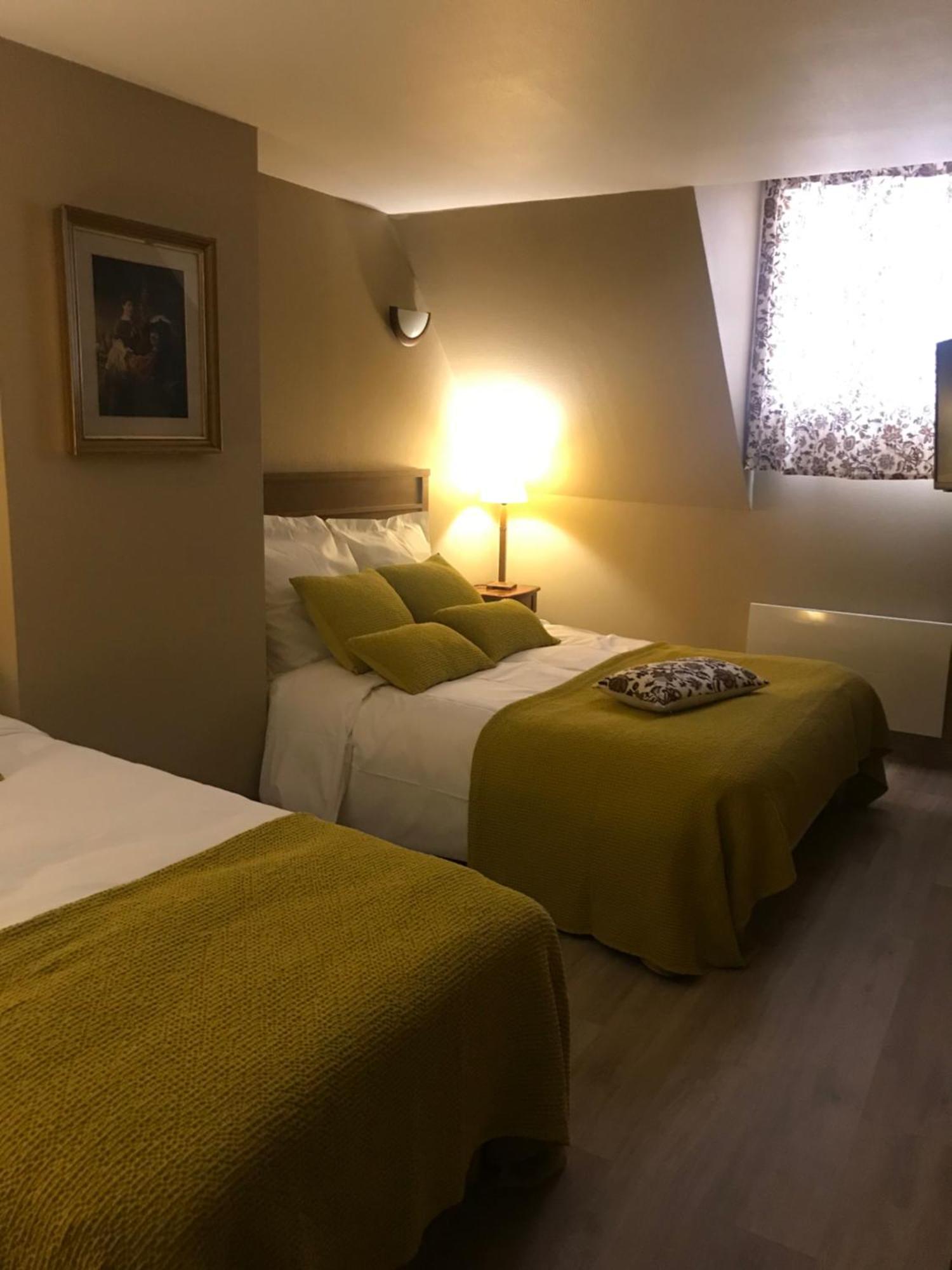 Illiers-Combray Hotel De L Image מראה חיצוני תמונה