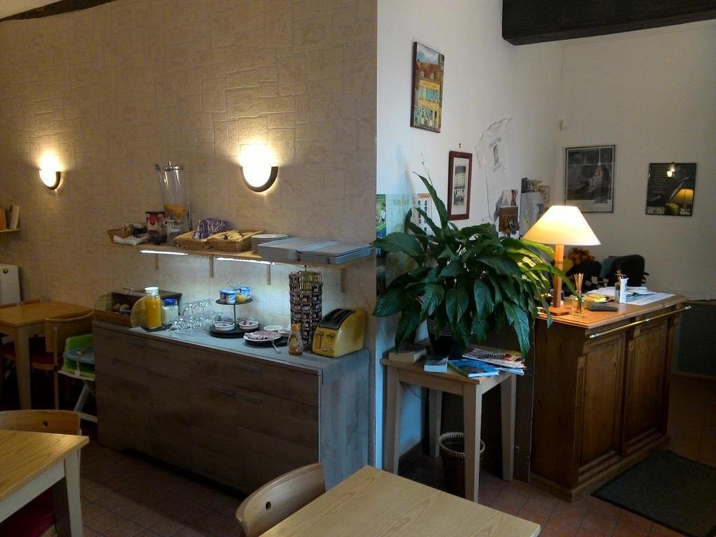 Illiers-Combray Hotel De L Image מראה חיצוני תמונה